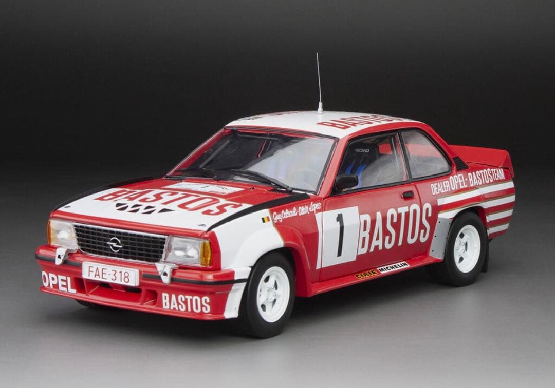 ミニカー SUN STAR 5395 1:18 Opel Ascona 400