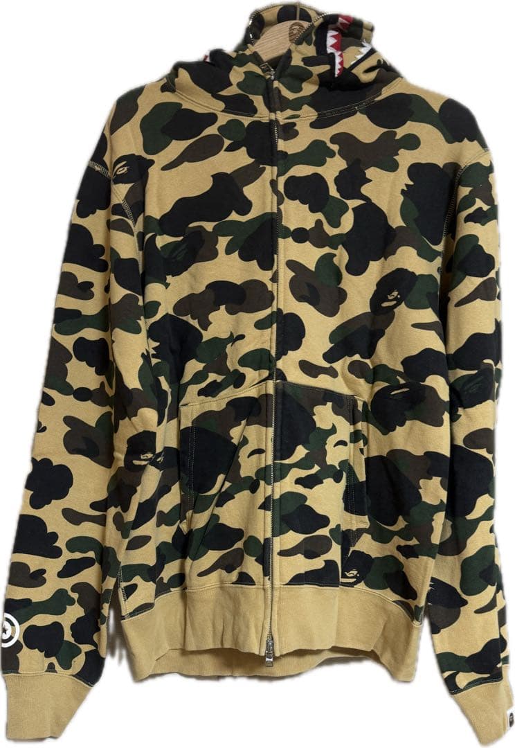 APE 1stカモシャークパーカー　L APE