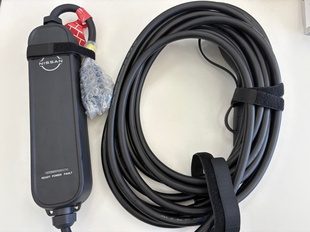 MMRMS　日産充電ケーブル　新品　サクラ　リーフ 楽天市場】NISSAN【ﾆｯｻﾝ】SAKURA【ｻｸﾗ】充電ケーブル（コントロール