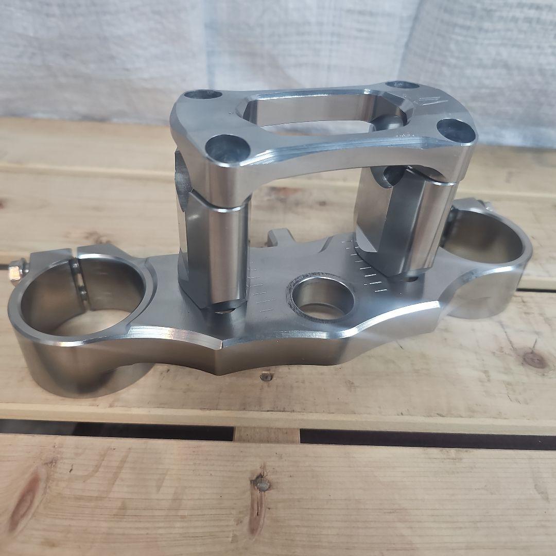 訳あり ジータ CRF150R ハンドルバークランプキット SX ZE11-1 - メルカリ