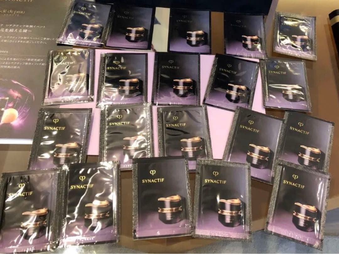 ⭐️クレドポーボーテ　シナクティフ　最高峰クリーム　　クレームn 最新製品　20包 クレ・ド・ポー ボーテ シナクティフ / クレームn 40gの公式商品情報