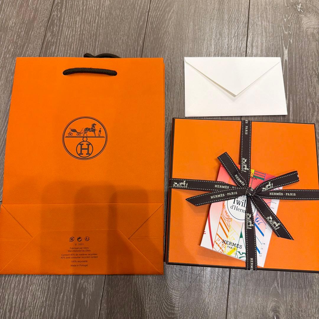 専用HERMES アイシャドウパレット & マスカラ セット