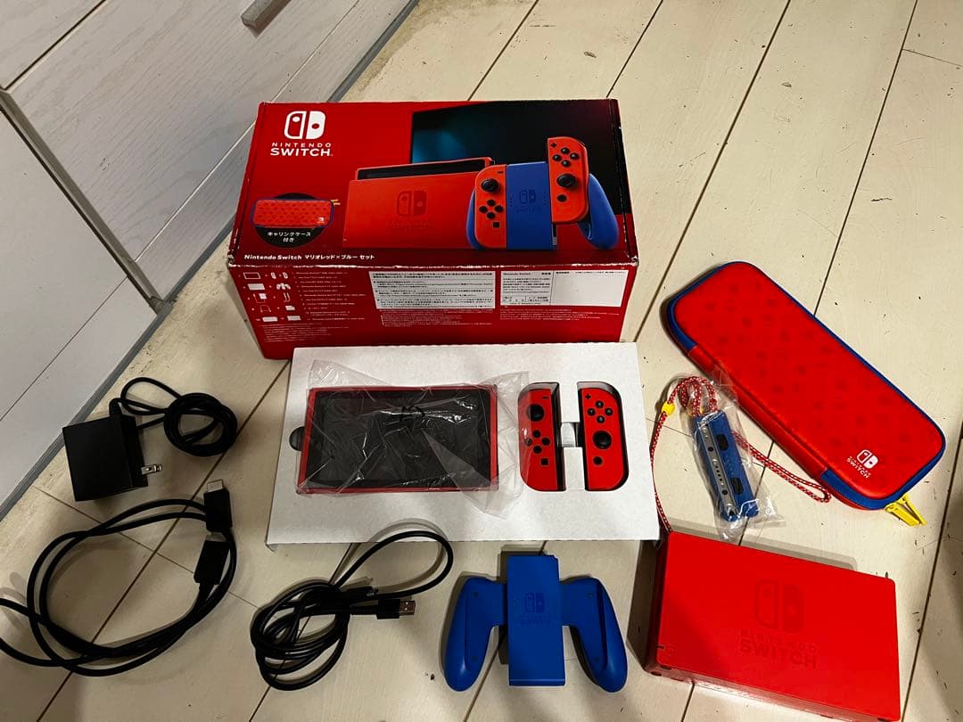 Nintendo Switch 赤/青 本体 マリオレッド SDカード付き