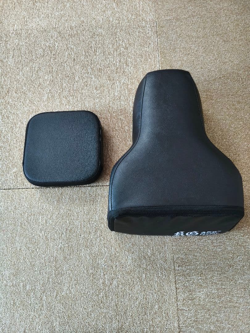 【極美品】合戸式 大胸筋肥大ペックパッド