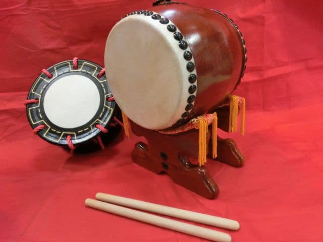 飾り太鼓5寸バチ付&締め太鼓セット　新品未使用