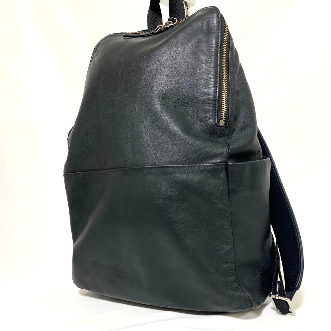 【雑紙掲載　A4収容可能】ガリャルダガランテ　リュック　バックパック　レザー