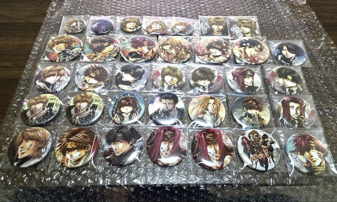 最遊記 缶バッジ まとめ売り35個 最遊記 RELOAD BLAST 缶バッジ 孫悟空 三蔵 ちび悟空 峰倉かずや