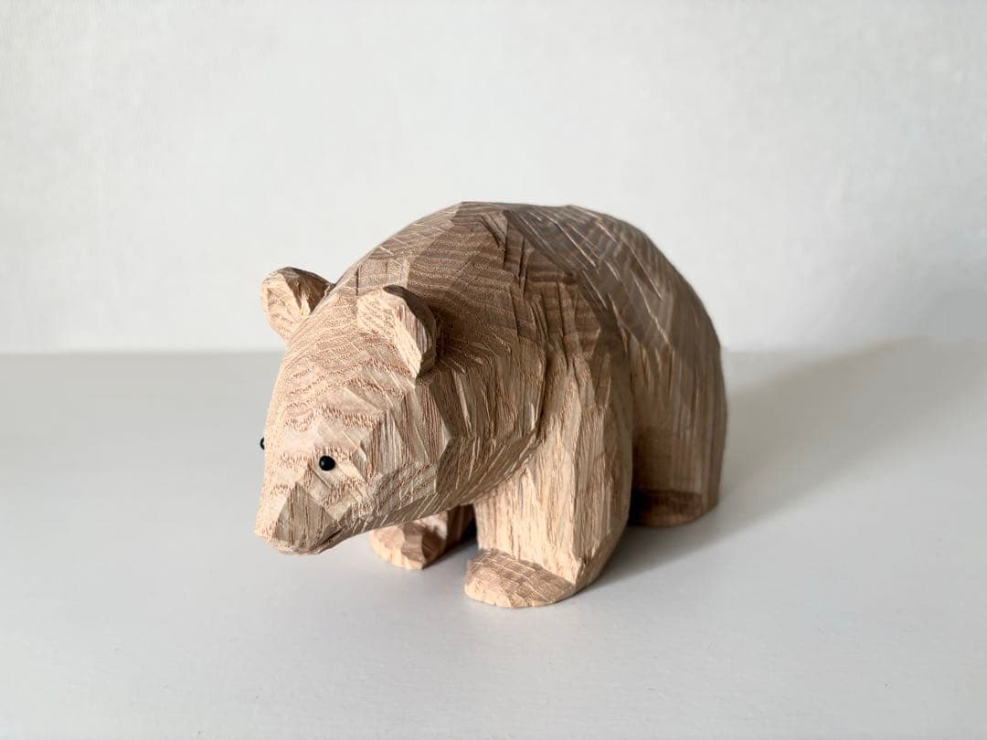 高野夕輝　木彫り熊