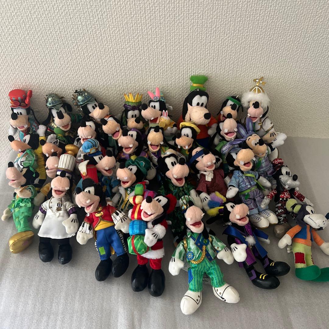 グーフィーぬいぐるみバッジ　マックスぬいぐるみバッジ2体　　　　まとめ売り