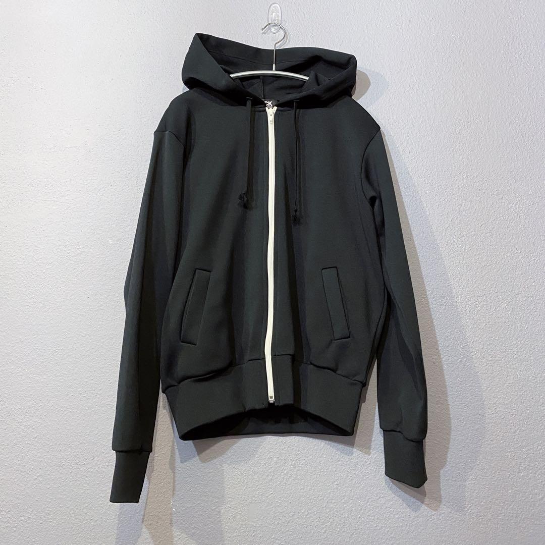 BLACK COMME des GARCONS パーカー S