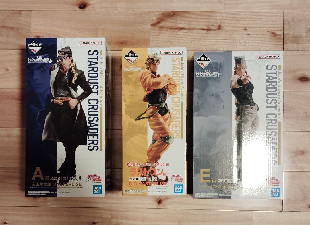 一番くじ　ジョジョの奇妙な冒険　スターダストクルセイダーズ　フィギュア3体セット