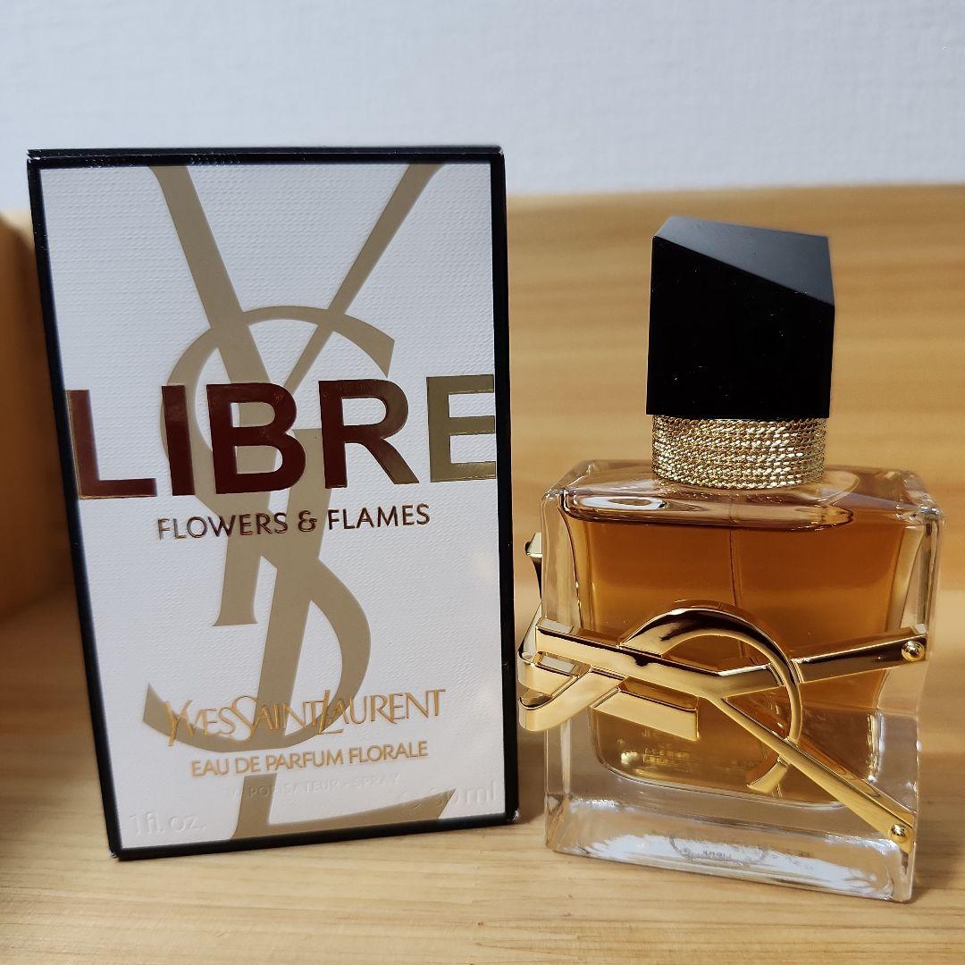新品★ イヴ・サンローラン リブレ フローラル 30ml　香水
