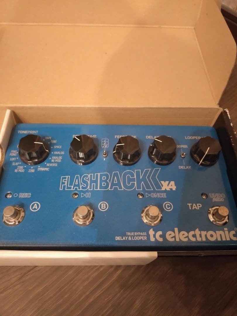tc electronic FLASHBACK X4　ディレイ TC Electronic | Product | FLASHBACK X4 DELAY