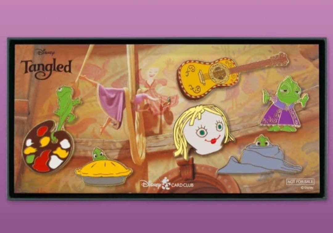 ディズニーJCB　ポイント交換　塔の上のラプンツェル ピンバッジセット　パスカル