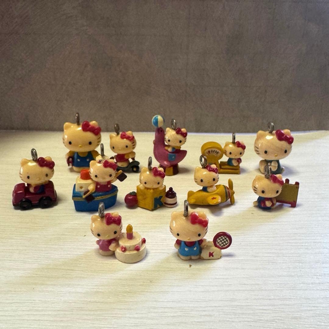 ハローキティ クラシッククラブ レトロ　カバヤ　レア　コンプリート　マスコット