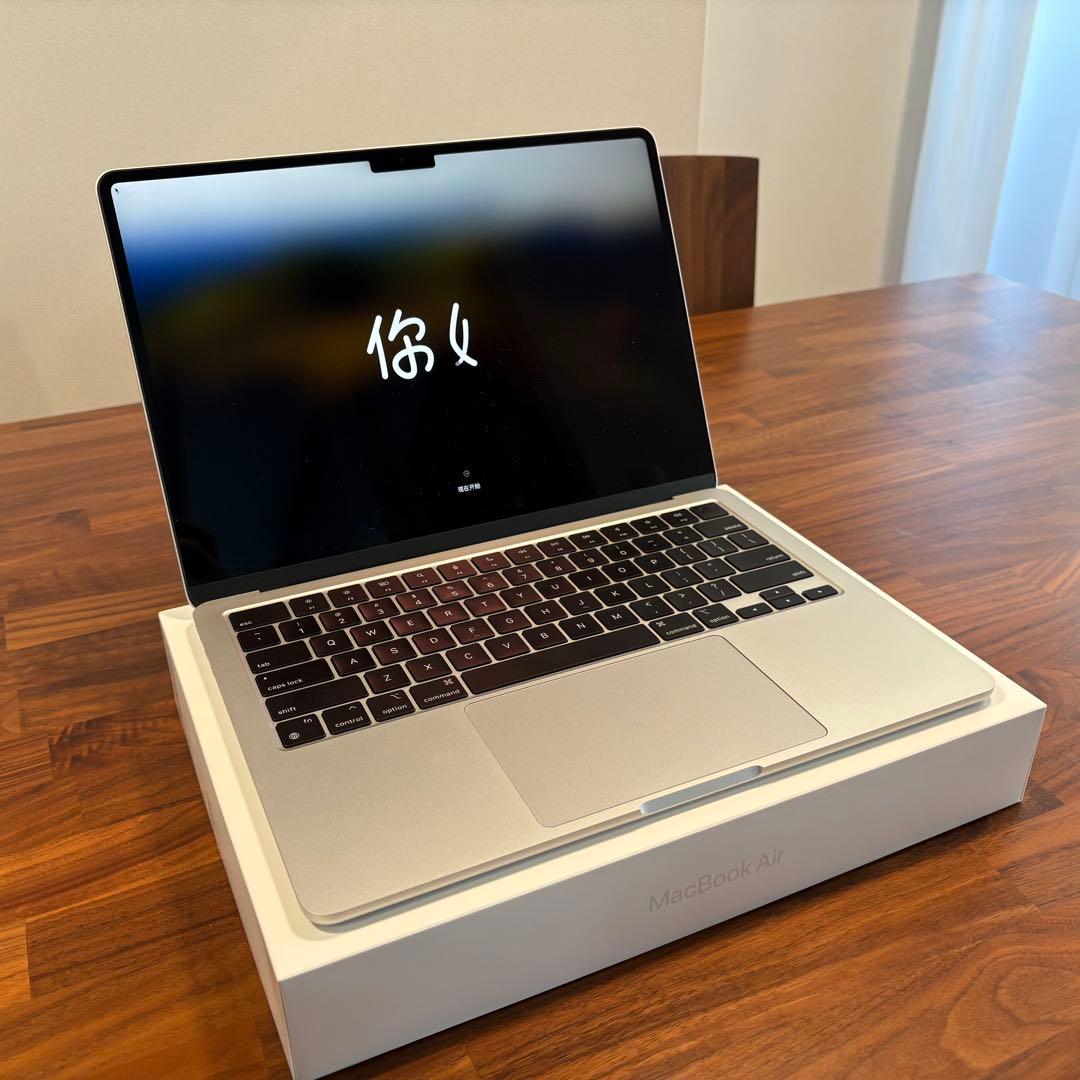 MacBook Air M2 8GB/256GB US シルバー