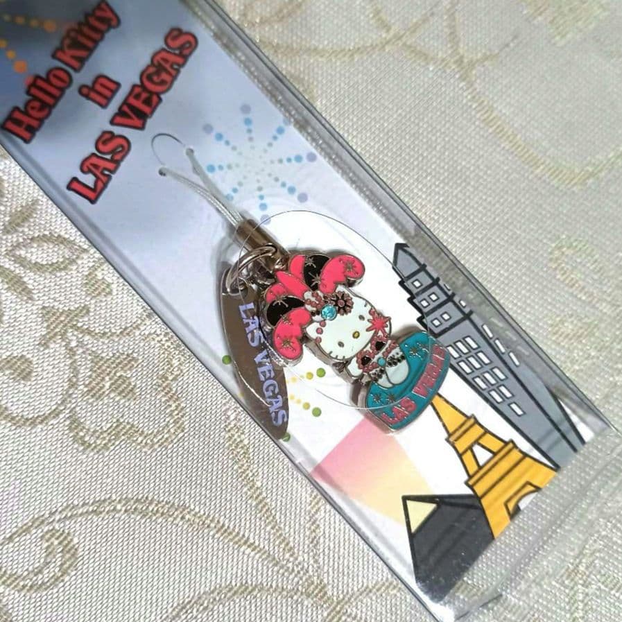 レア】海外 ハローキティ ラスベガス 根付け ストラップ ご当地キティ