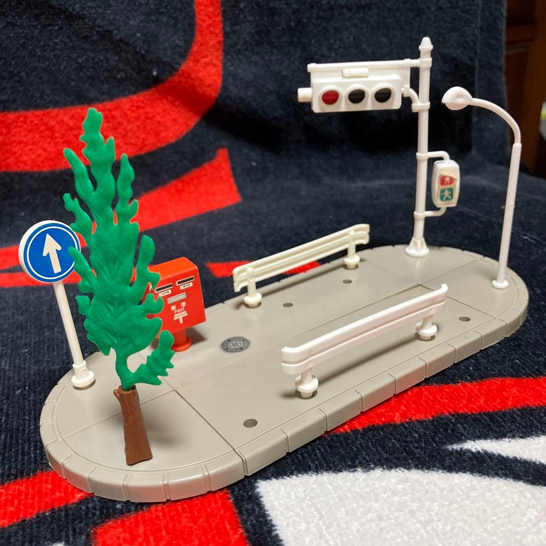 トミカタウン　信号機 Amazon.co.jp: タカラトミー(TAKARA TOMY) 『 トミカ トミカタウン