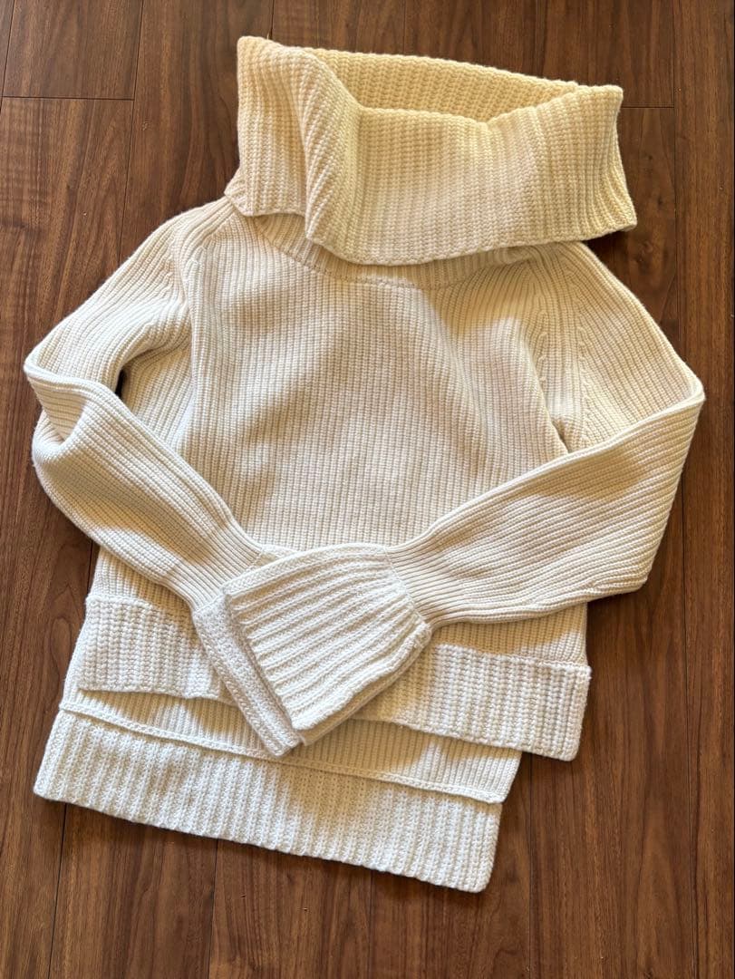 専用　極美品　keitamaruyama セーター　ホワイト