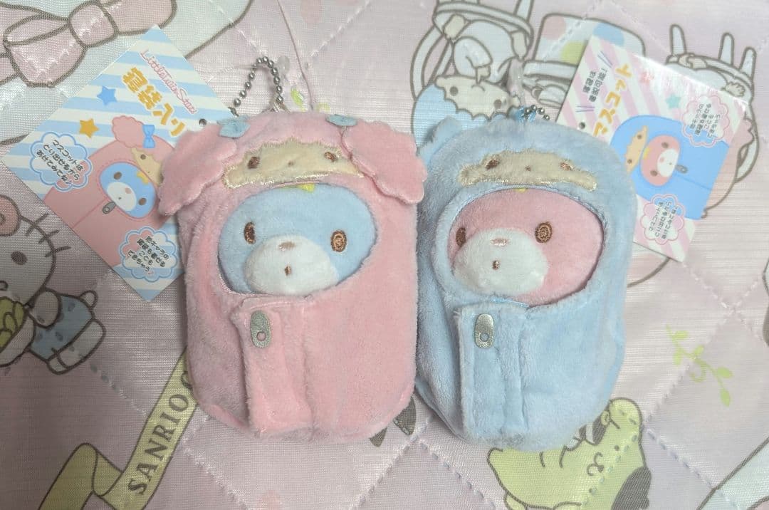 パフポフ　寝袋入りマスコット　キキララ　リトルツインスターズ