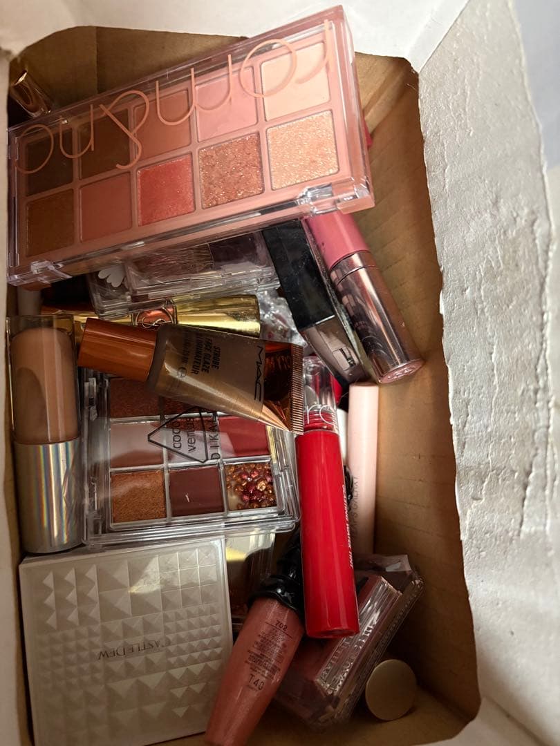 限定品＆未使用あり デパコスまとめ売り ✨️