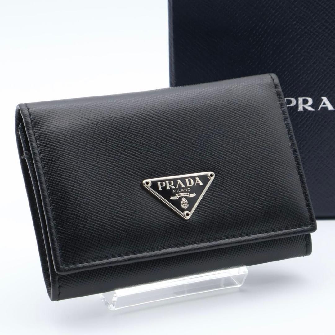 【超極美品】PRADA カードケース　サフィアーノレザー　三角ロゴ　黒