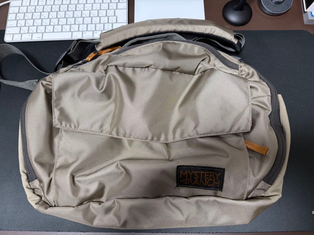 バッグ MYSTERY RANCH DISTRICT PRO Stone
