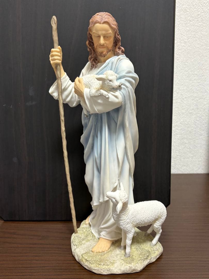 樹脂製　善き牧者像