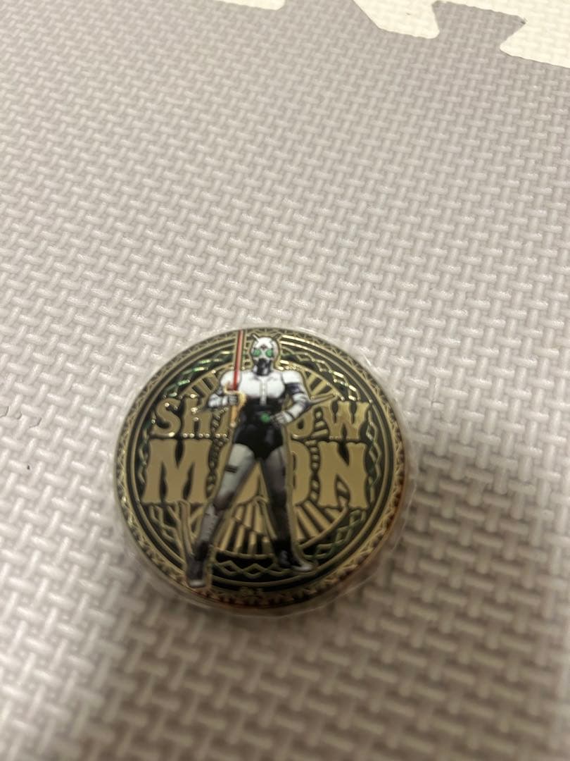 シャドームーン・缶バッジ