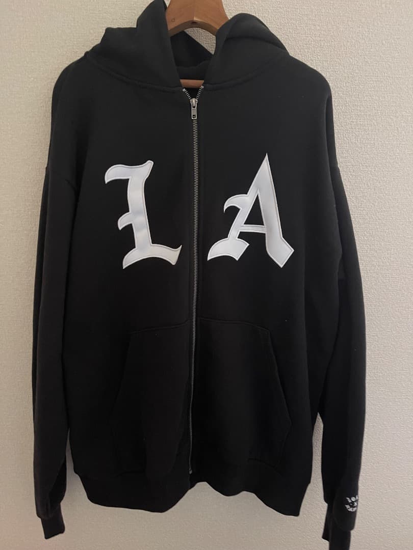 Born x Raised LAジップアップフーディ　Lサイズ