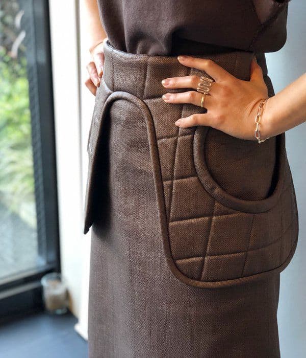 定価8.5万　フミカウチダ　ラフィアウエストパッドミドルスカート　34 W-SK003-cha-brw-01.jpg