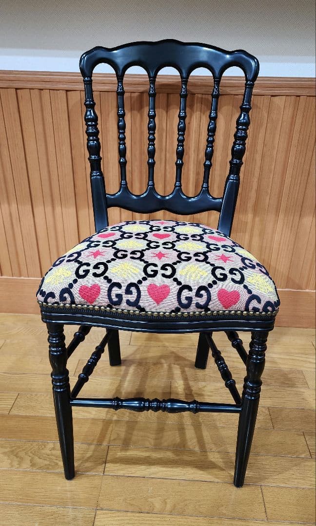 GUCC ① GGジャガードウッドチェア クラシックスタイル 椅子 グッチ