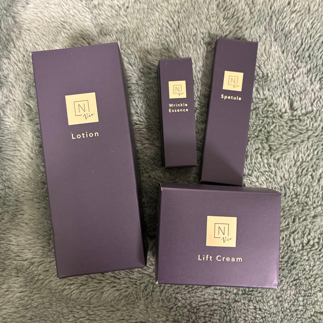 N organic Vie　化粧水・クリーム・美容液・スパチュラのセット