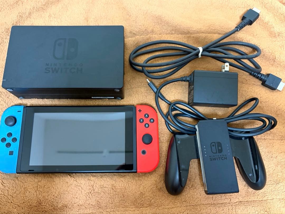 【購入後24時間以内発送】Nintendo Switch 本体 青/赤 ヨドバシ.com - 任天堂 Nintendo Nintendo Switch マリオレッド×ブルー