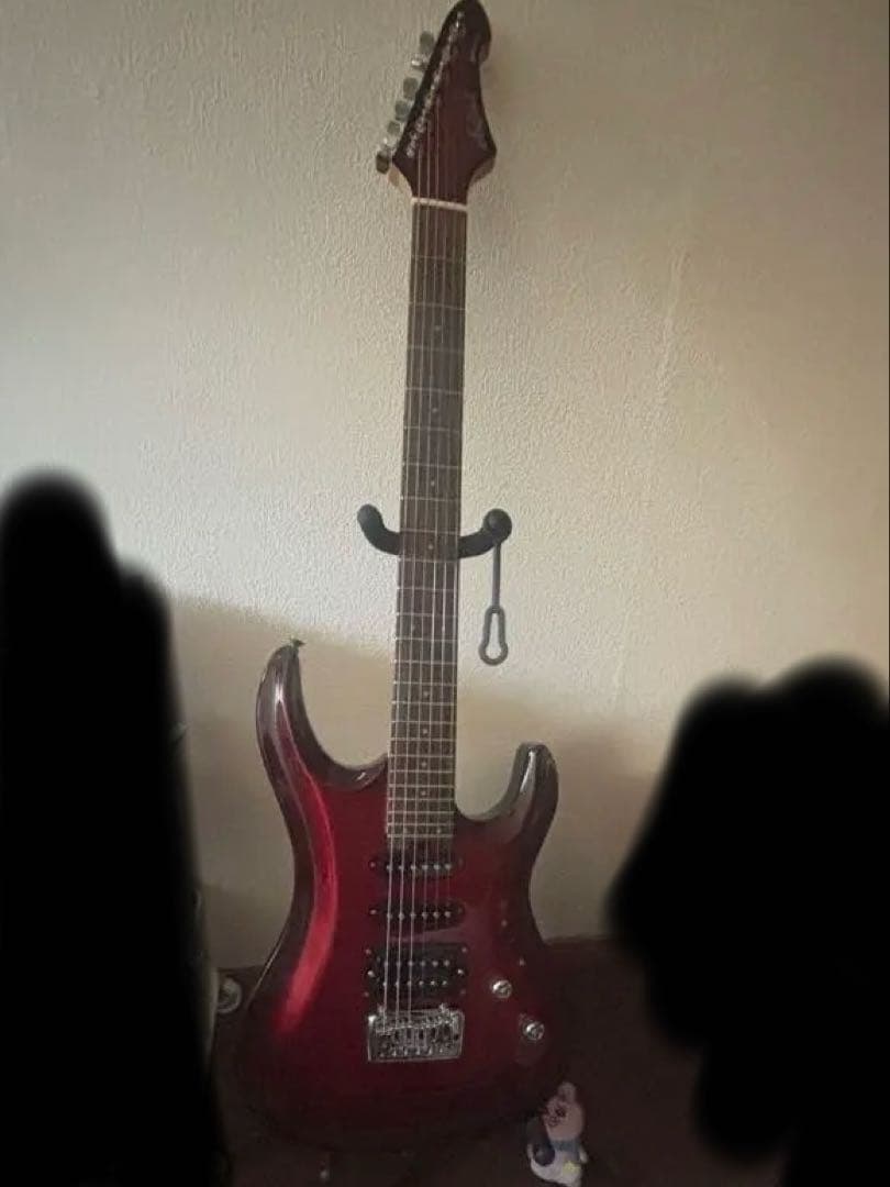 AriaProⅡ エレキギター　レッド