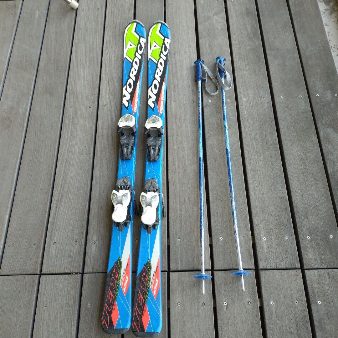 【値下げ】Nordica スキー板130センチ　ビンディング、ストック付き。 値下げ】Nordica スキー板130センチ ビンディング、ストック付き