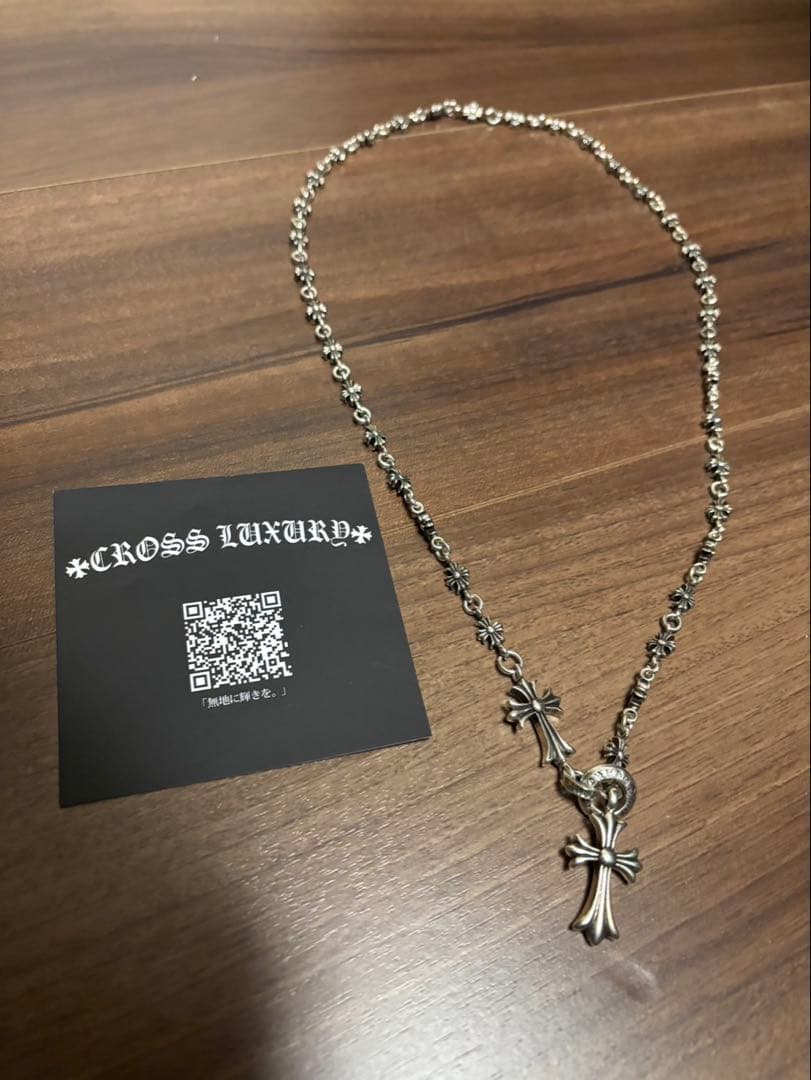 CROSS LUXURY クロスモチーフ ネックレス