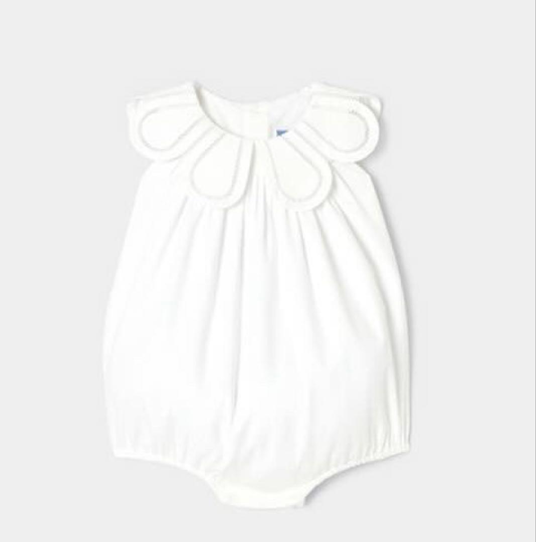 ジャカディ フリル襟　ロンパース