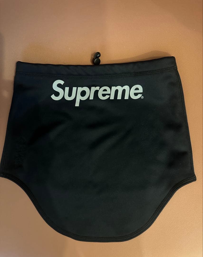 小物 supreme windstopper neck gaiter black
