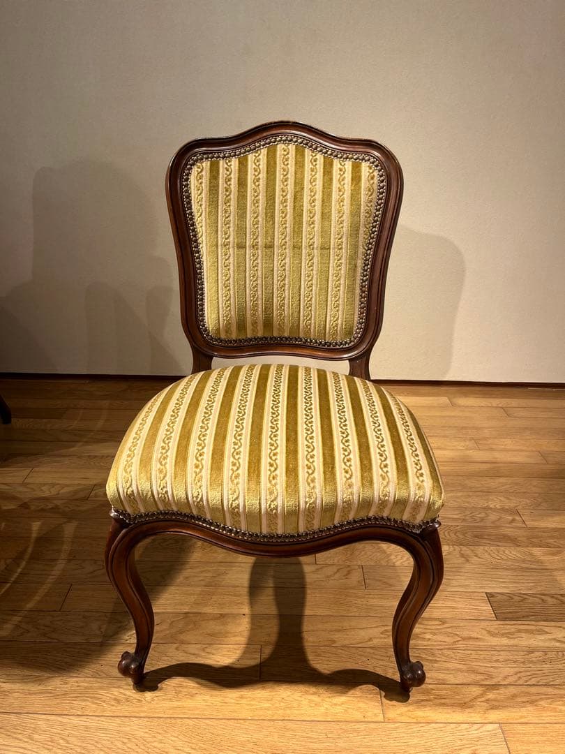 ④ViViVDREXEL HERITAGE(ドレクセルヘリテイジ) チェア