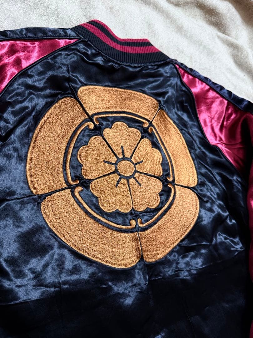 未使用近 2面用 絡繰魂 馬日本限定版 スカジャン unisex レーヨン 美