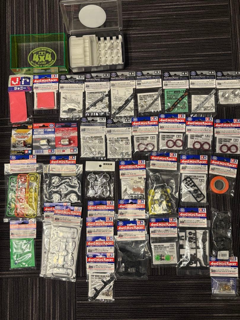ミニ四駆　引退セット ミニ四駆 引退セット 超豪華 未使用品カーボンパーツ 慣らしモーター