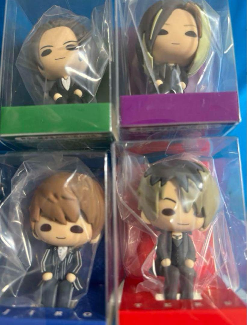 GLAY ローソン すわりんこ フィギュア 4体コンプリートセット GLAY ローソン すわりんこ フィギュア 4体コンプリートセット - メルカリ