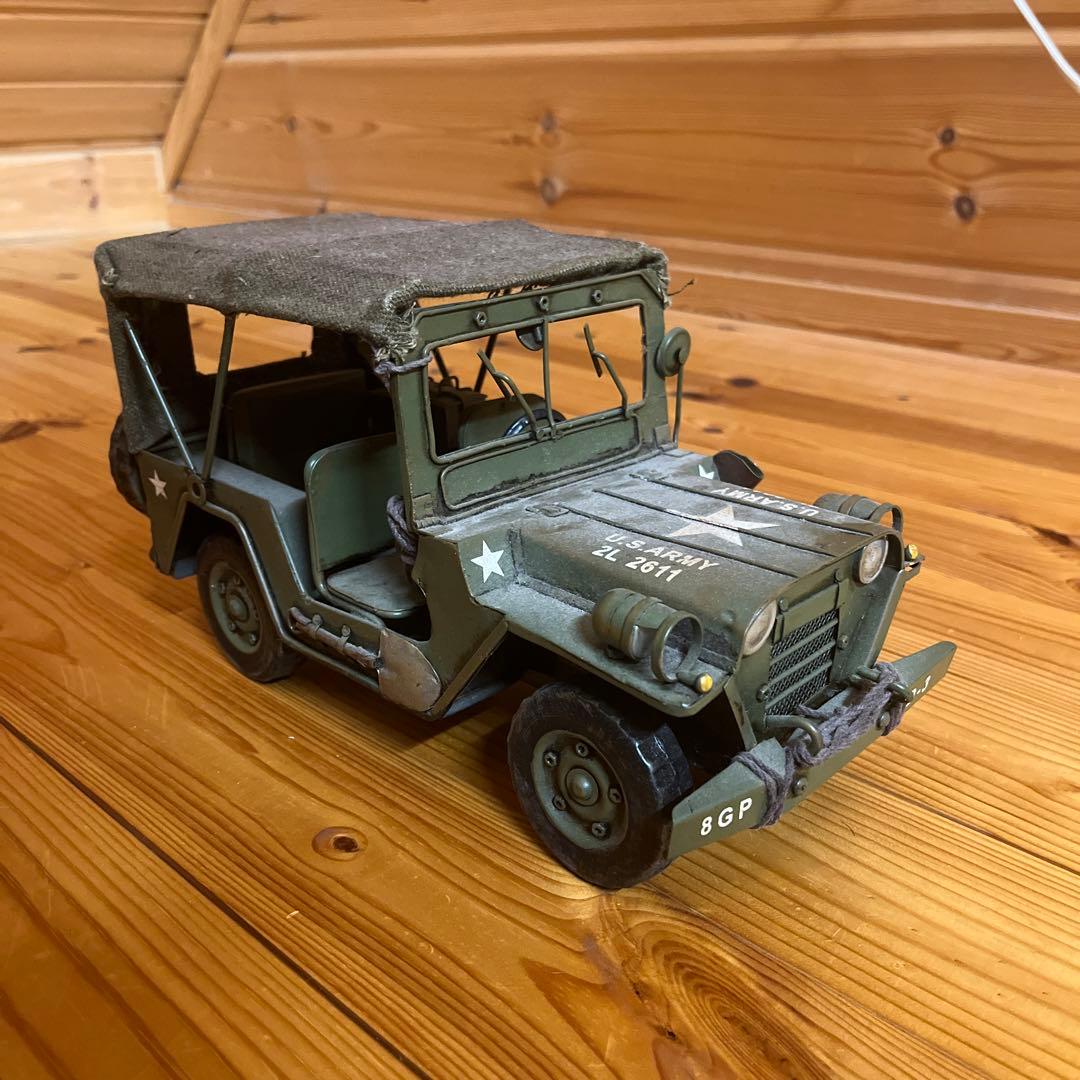 jeepメタル ブリキ ミリタリー　日本未発売 1/18 U.S.ARMY ミリタリー ジープ JEEP ブリキ SUV 緑 グリーン コレク
