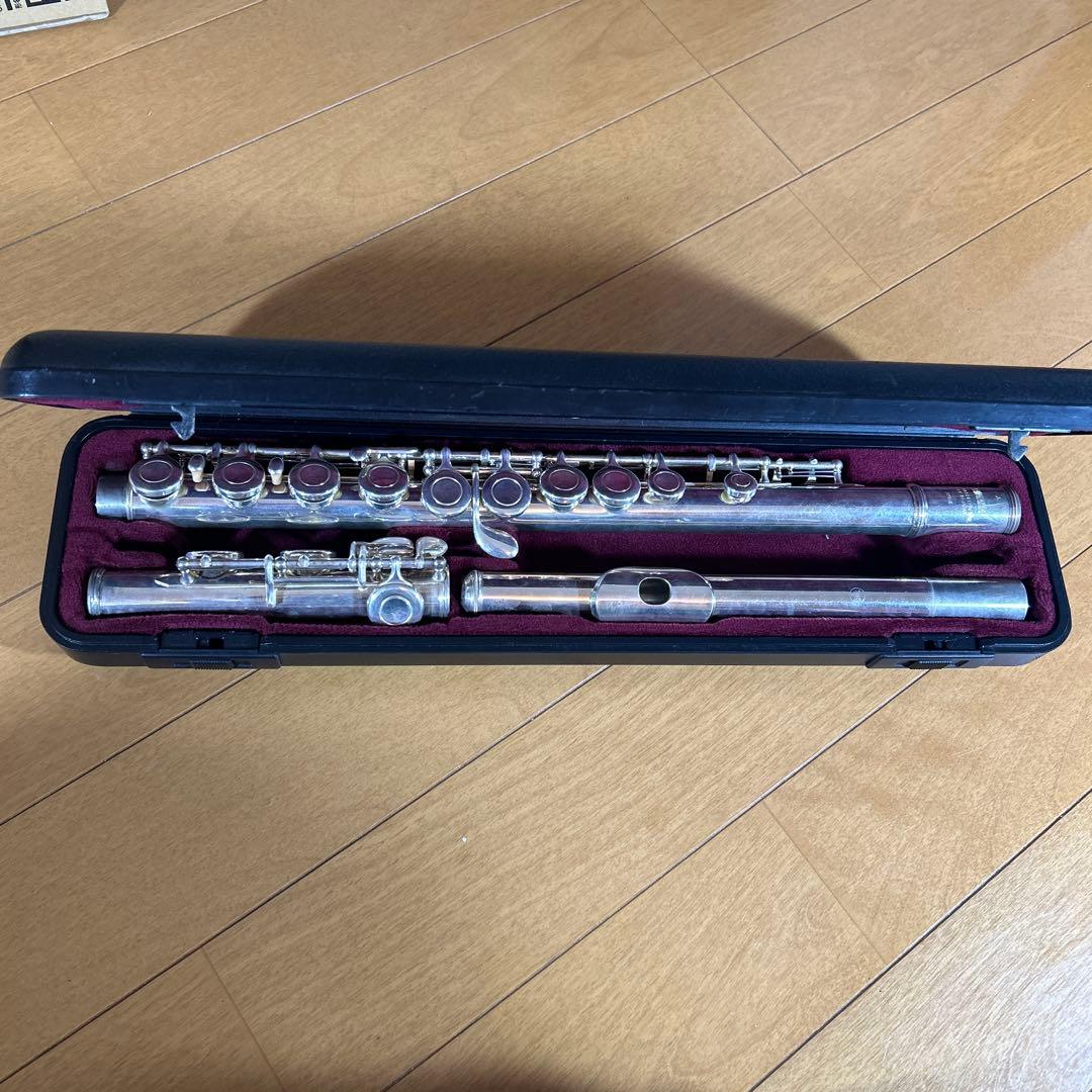 YAMAHA ヤマハ　フルート　YFL-221SII ハードケース付き