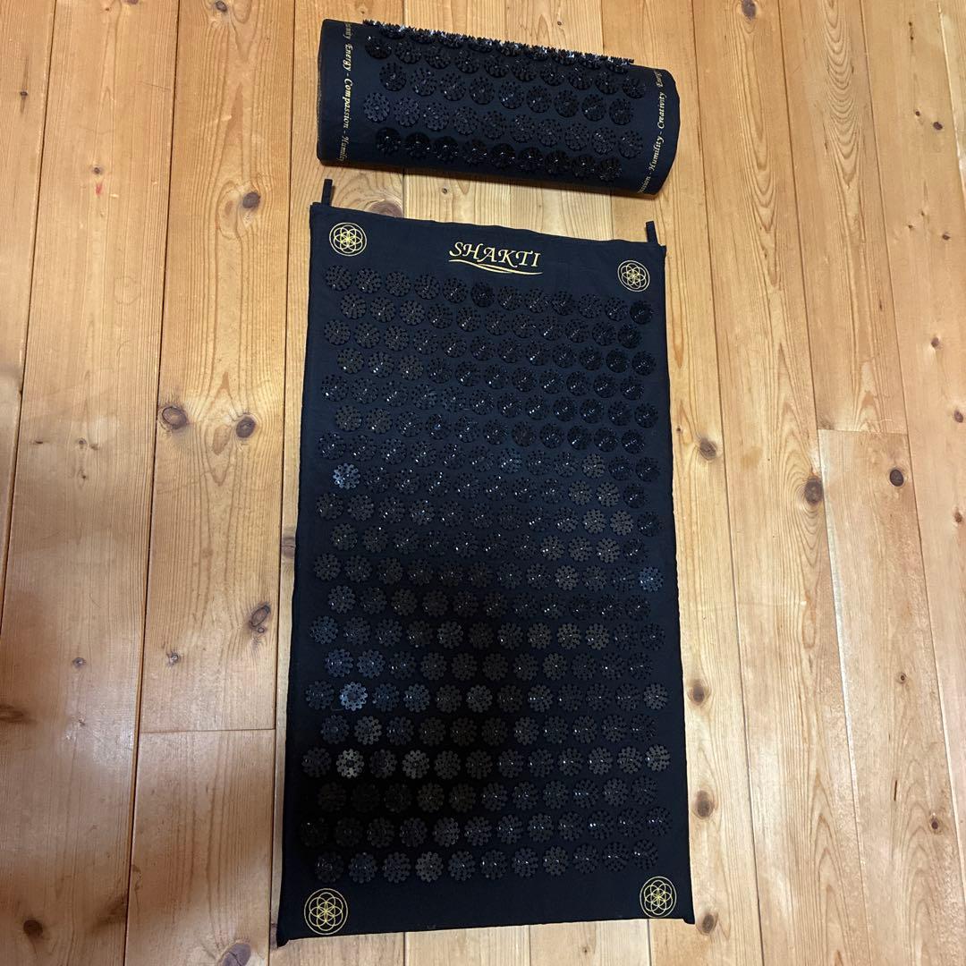 SHAKTI エクササイズマットとローラーセット SHAKTI エクササイズマットとローラーセット SHAKTI エクササイズ