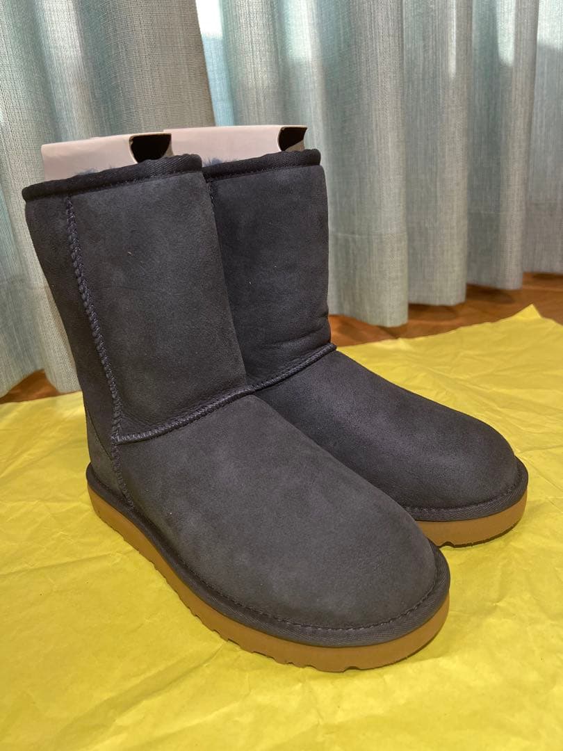 最終値下げ【新品未使用】UGG ムートンブーツ ネイビー 23cm 中古・古着通販】UGG (アグ) ムートンブーツ ネイビー サイズ:27