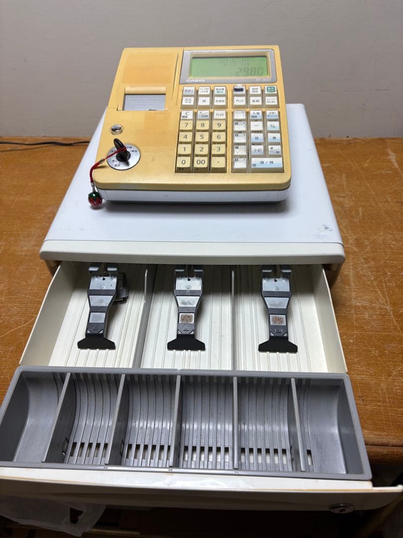 CASIO TE-300 中古電子レジスター