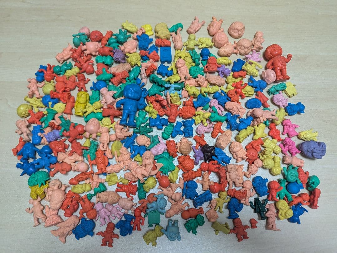 希少 ゲゲゲの鬼太郎 消しゴム280体セット