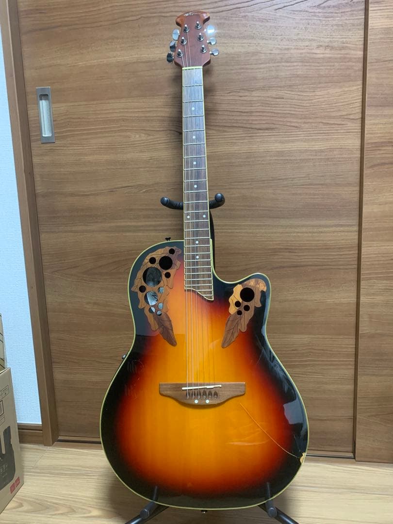 applause アプローズ　AE148 エレアコ 純正ソフトケース付き Applause (ｱﾌﾟﾛｰｽﾞ) by Ovation (ｵﾍﾞｰｼｮﾝ) AE148 入荷しました